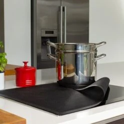 Bake-O-Glide Edged Induction Hob Protector - Large - 780 X 520mm 5 Bake-O-Glide Edged Induction Hob Protector - Large - 780 X 520mm -Home Appliances Store 87186163 3
